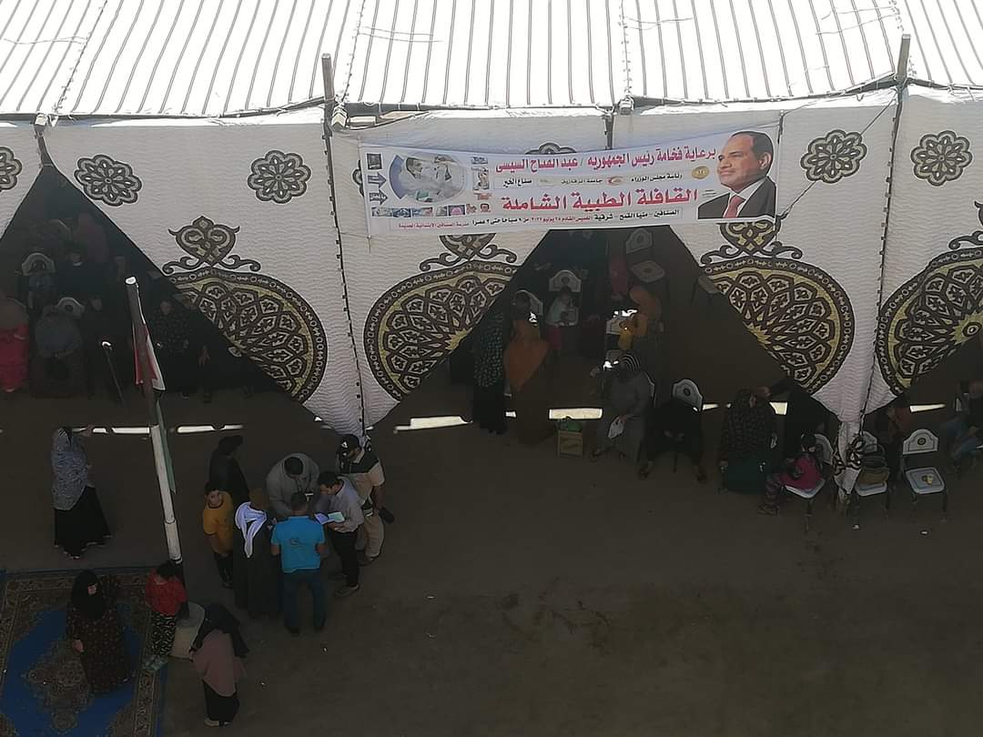 كلية الطب البشري توجه قافلة طبية لقرية الصنافين بمركز منيا القمح - محافظة الشرقية